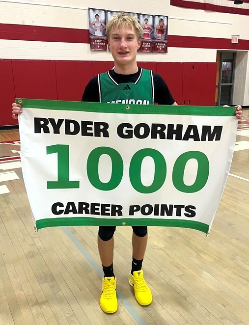 No. 5 Mendon beats Climax-Scotts 61-45